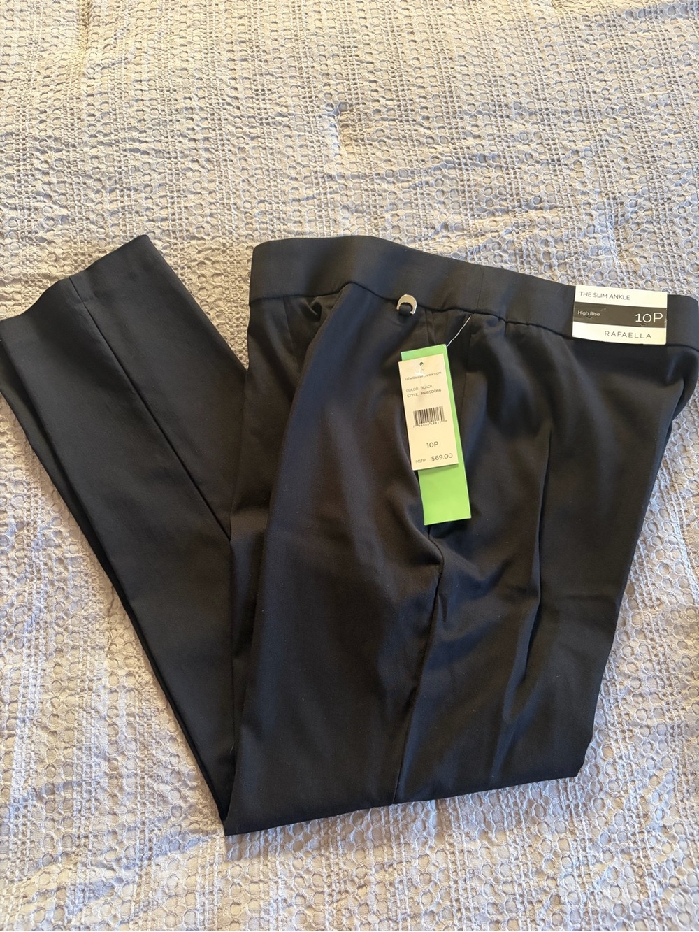 NWT Rafaella Slim Ankle Pants 10P Black High Rise Stretch Pull-On Career Pants